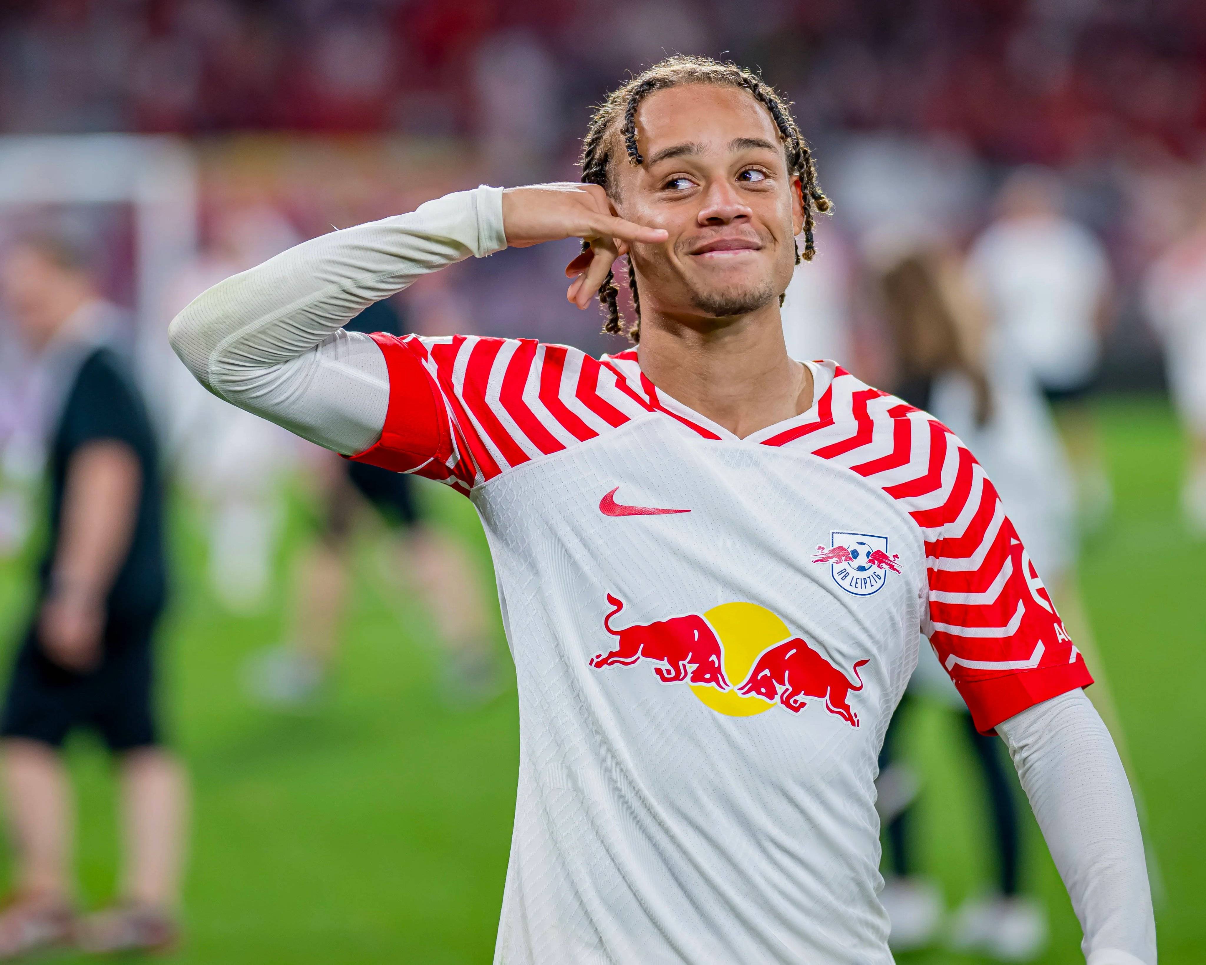 转折点!巴黎圣日耳曼刷新队史纪录,意甲转会期攻防权衡,球迷炸锅,更衣室氛围转暖的简单介绍 转折点!巴黎圣日耳曼刷新队史纪录,意甲转会期攻防权衡,球迷炸锅,更衣室氛围转暖的简单介绍